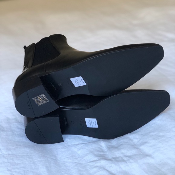 Prada Black Leather Square Toe Chelsea Boots New - Picture 8 of 10